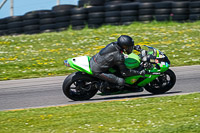 anglesey-no-limits-trackday;anglesey-photographs;anglesey-trackday-photographs;enduro-digital-images;event-digital-images;eventdigitalimages;no-limits-trackdays;peter-wileman-photography;racing-digital-images;trac-mon;trackday-digital-images;trackday-photos;ty-croes